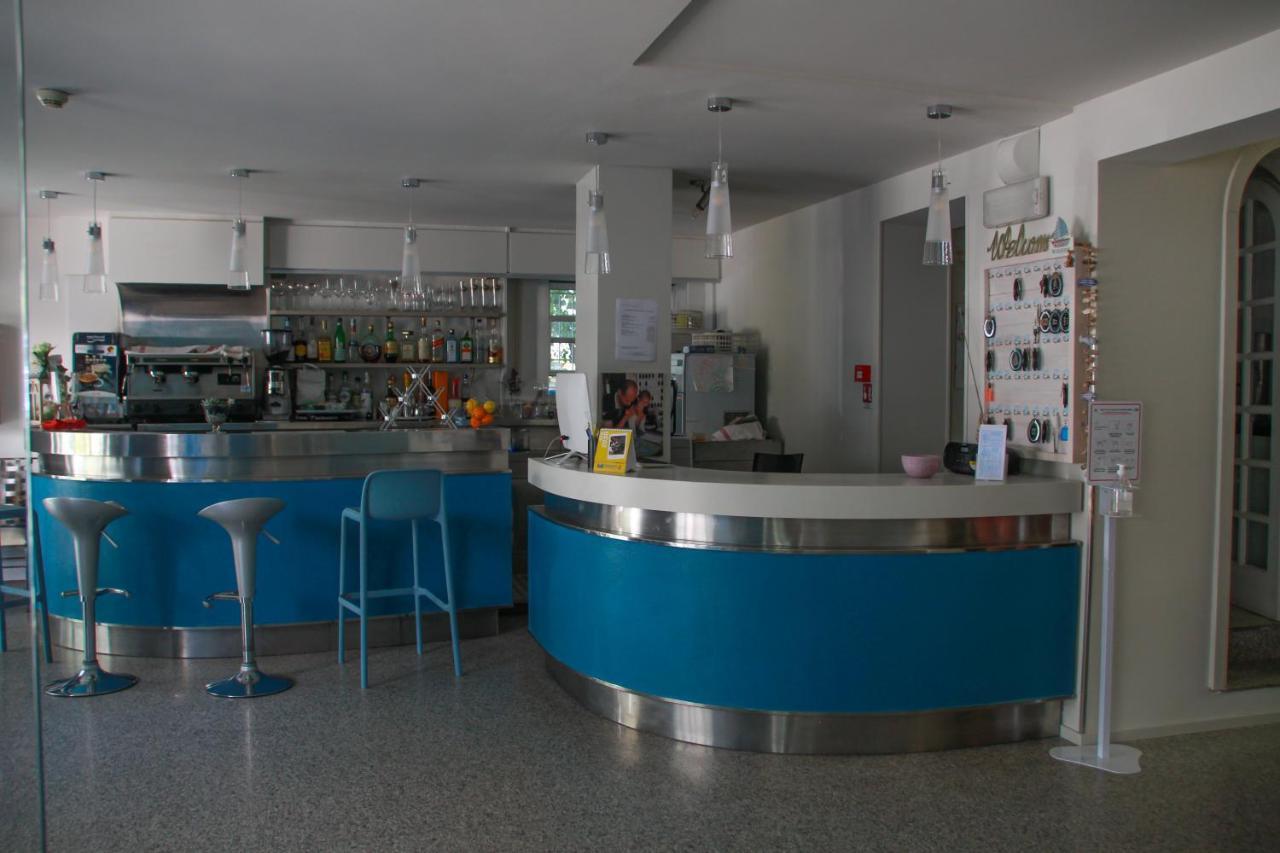 Hotel Adria Беллария-Иджеа-Марина Экстерьер фото